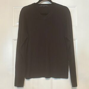 French Connection Women’s V-Neck Sweater LG Black Classic Minimalist Acrylic